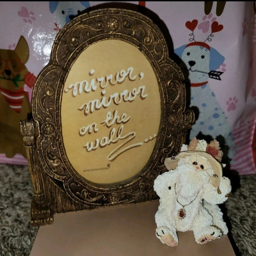 Boyds Bears & Friends Charming Brown & Cream Bunny Picture Frame & Cat Figure